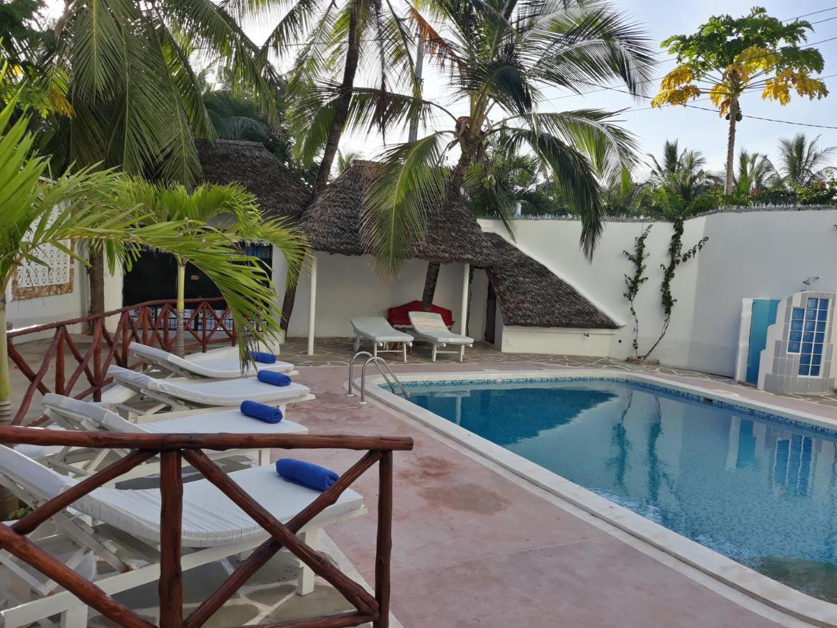 Watamu Solana Apartments Buitenkant foto